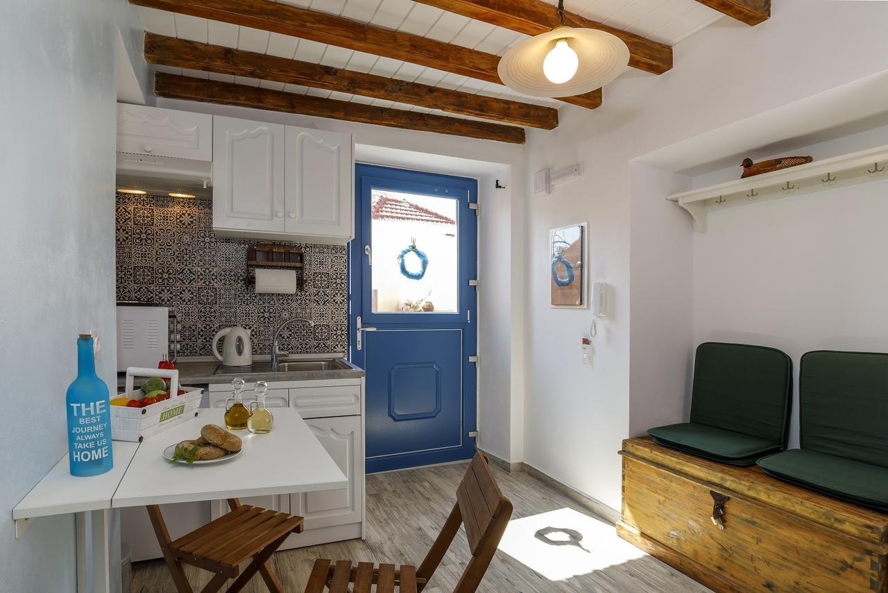 Casita Del Sol Suites (Adults Only) Rhodes City Екстериор снимка